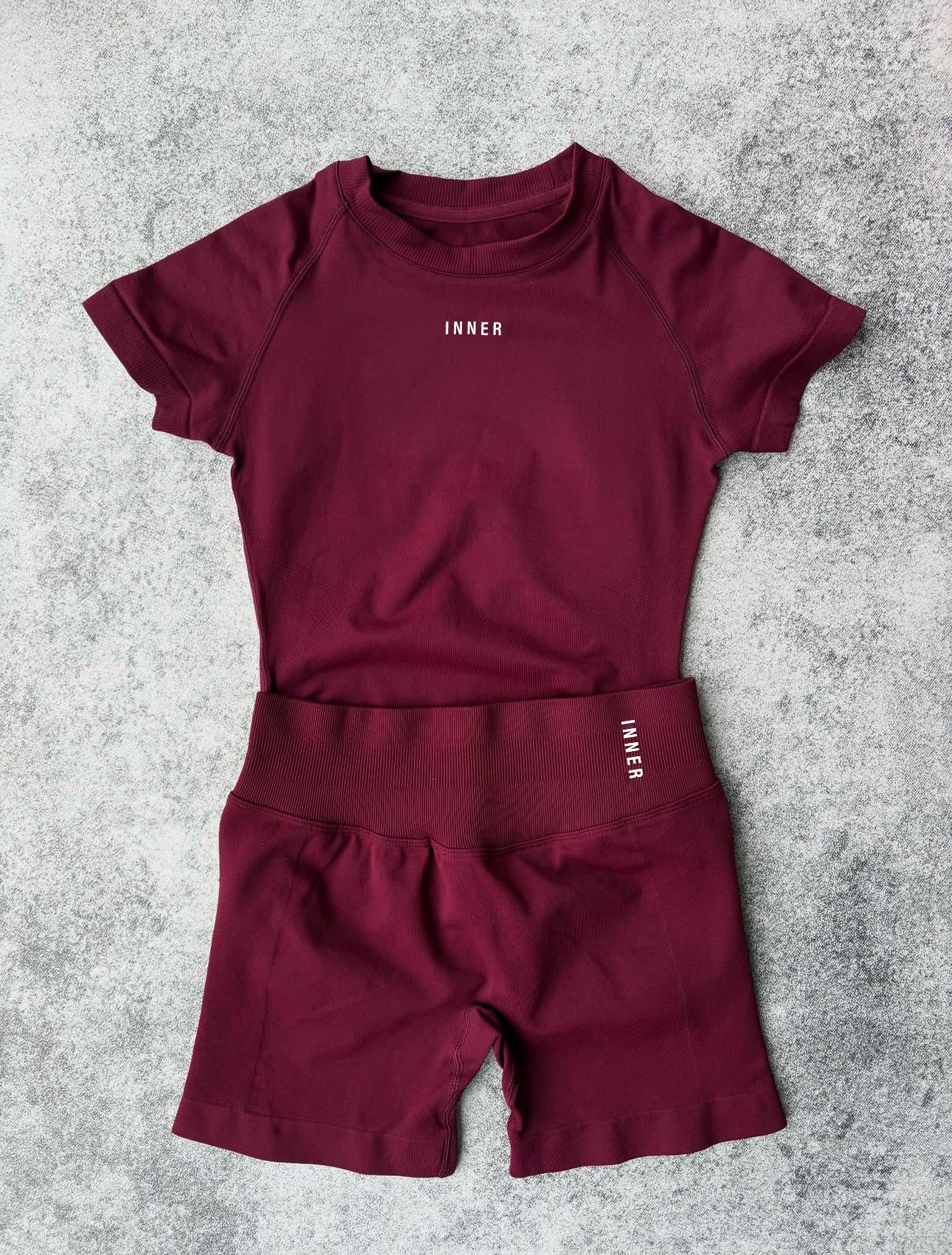 I N N E R Midnight Plum Colecction